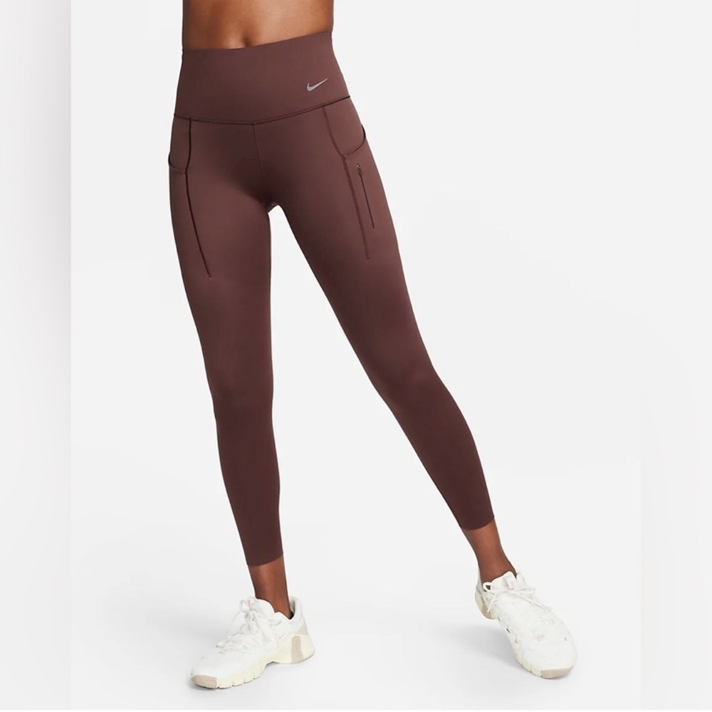 Nike Go Women's Firm-Support High-Waisted 7/8 Leggings with Pockets in Brown